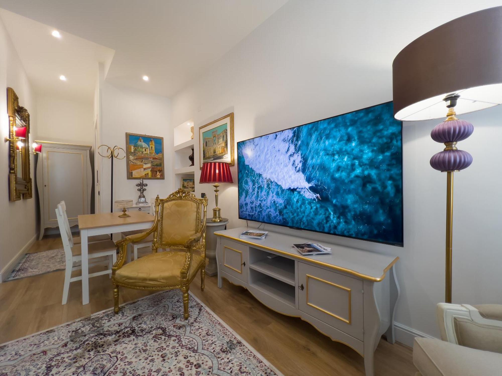 Apartment In The City Centre - Free Parking Cagliari Buitenkant foto
